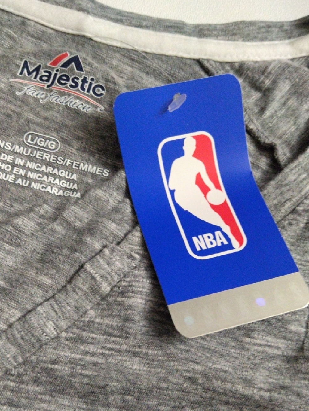 Majestic Women's NBA Brooklyn Nets Grey Logo Tee New Size L - Picture 2 of 5